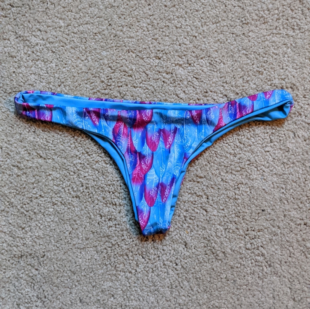 Kokoh Bikini Bottoms